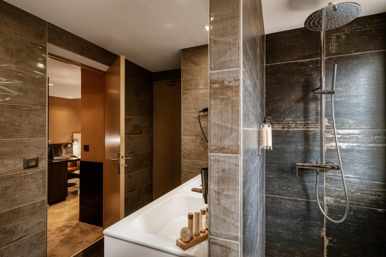 Hotel Le Tremplin Μεριμπέλ Εξωτερικό φωτογραφία